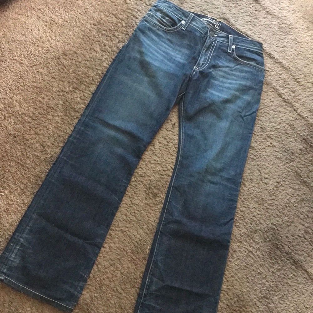 Robins Jeans